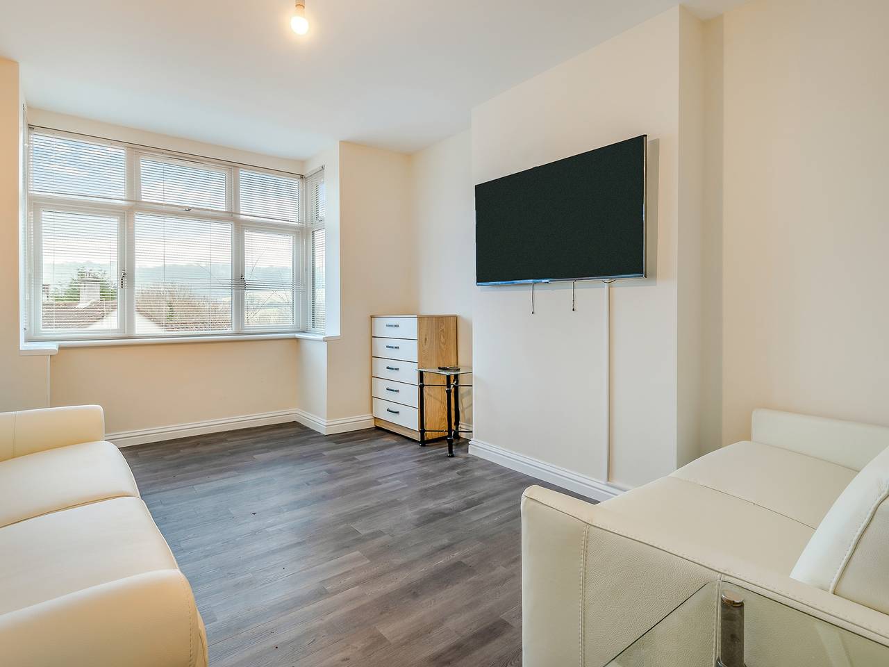 Homeleigh in Stroud, Gloucestershire