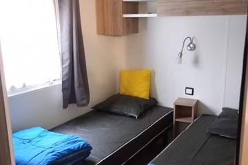 Camping pour 8 Personnes dans Saint-Julien-en-Born, Région de Dax, Photo 3