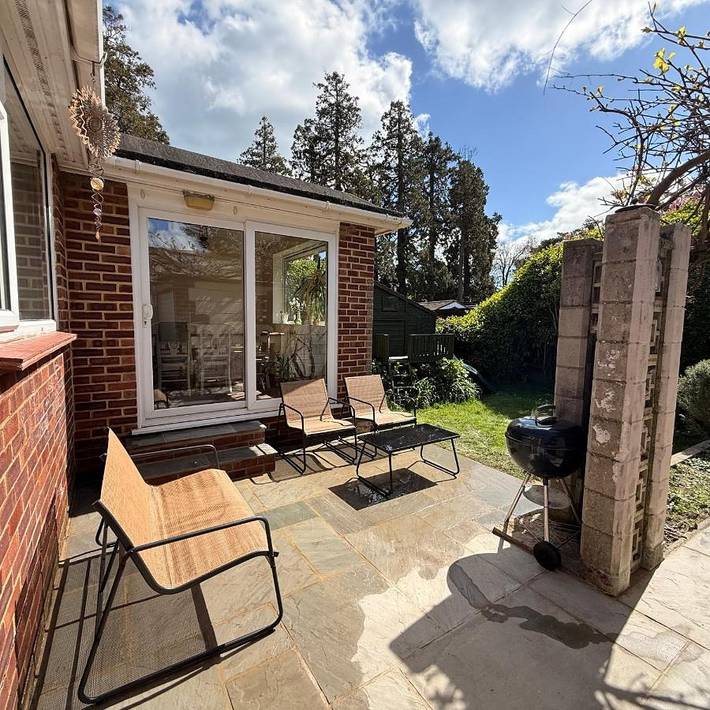 Bungalow for 4 people, with Terrace and Garden as well as View in Bournemouth