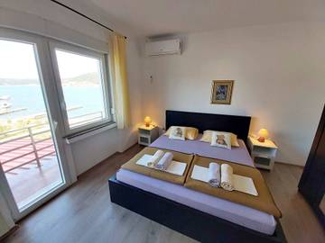 Ferienwohnung für 4 Personen, mit Garten, mit Haustier in Supetarska Draga