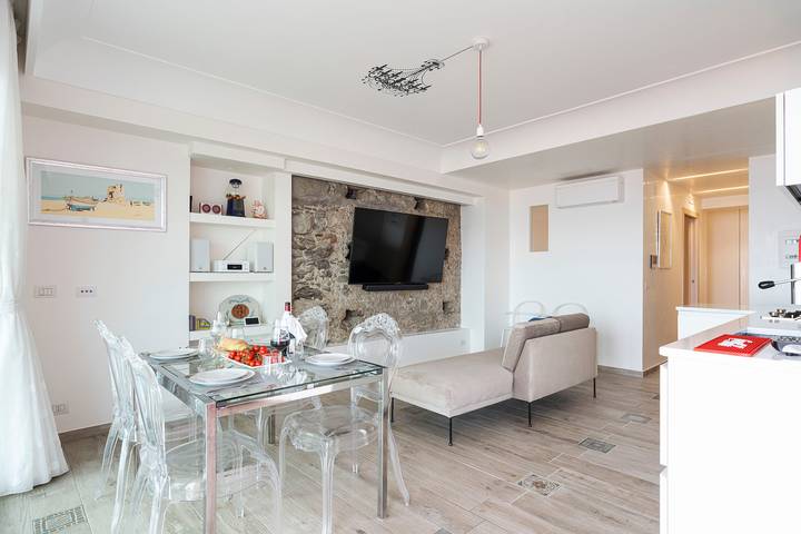 Gîte pour 3 personnes, avec terrasse à Letojanni - 2