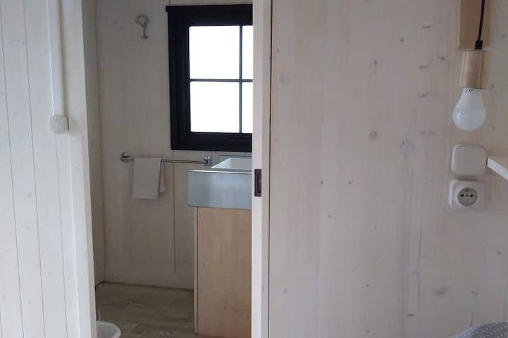 Gîte pour 2 personnes, avec piscine ainsi que terrasse et jardin à Prissac - 4