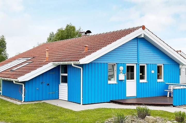 Ferienhaus für 12 Personen, mit Whirlpool und Terrasse sowie Garten und Sauna in Otterndorf