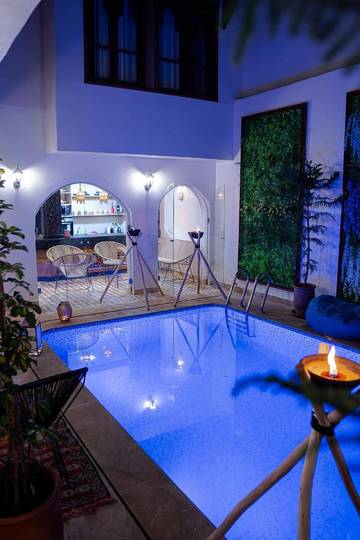 Maison d’hôte pour 2 personnes, avec piscine et jardin, animaux acceptés dans Fes Al Bali