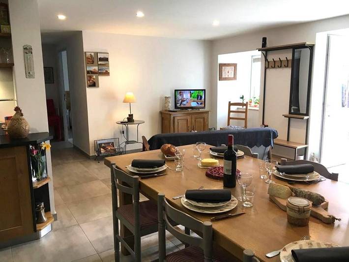 Location de vacances pour 10 personnes, avec terrasse à Malbouzon - 3