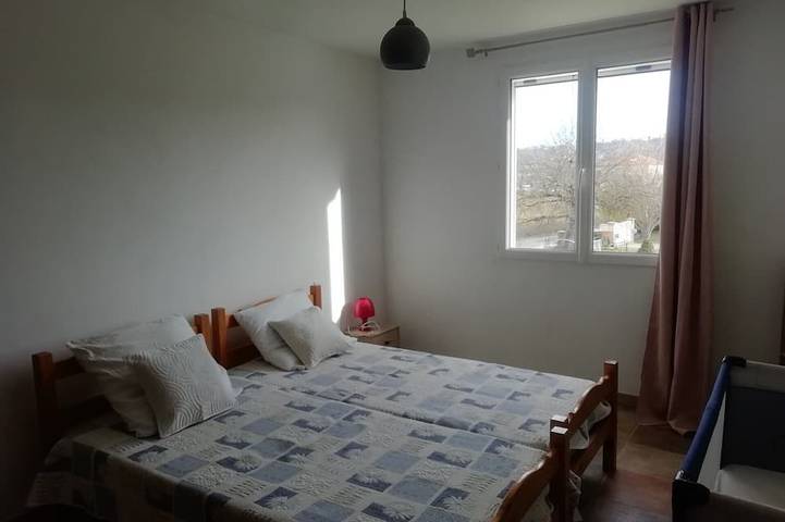 Location de vacances pour 8 personnes, avec jardin et terrasse, animaux acceptés à Saint-Jean-de-Maruéjols-et-Avéjan - 2