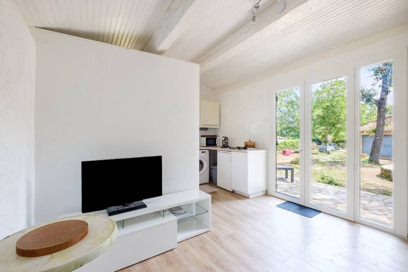 Holiday Home 'Maisonnette Callian' with Mountain View, Wi-Fi and Air Conditioning in Callian, Draguignan region