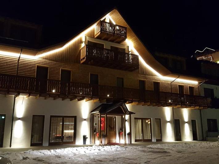 Location de vacances pour 5 personnes, avec jardin et jacuzzi à San Martino di Castrozza - 3