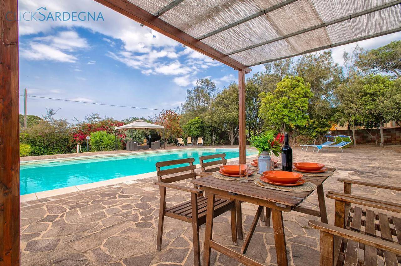 Villa with Private Pool in Porto Torres, Province de Sassari