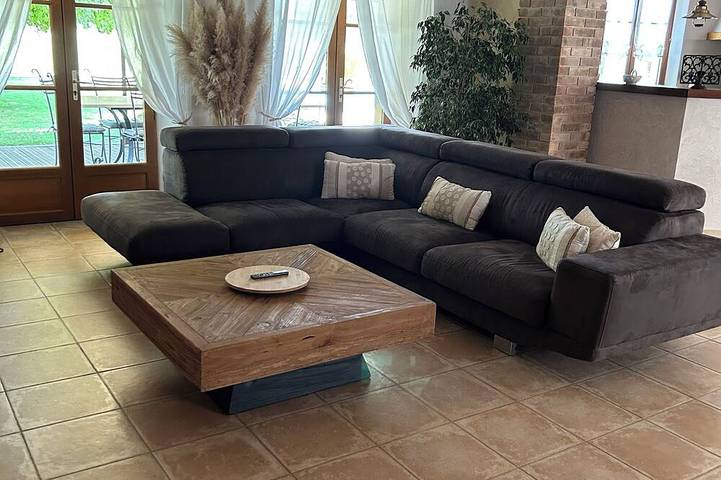 Gîte pour 12 personnes, avec jardin ainsi que sauna et piscine à Saint-Hilaire-de-Brethmas - 3