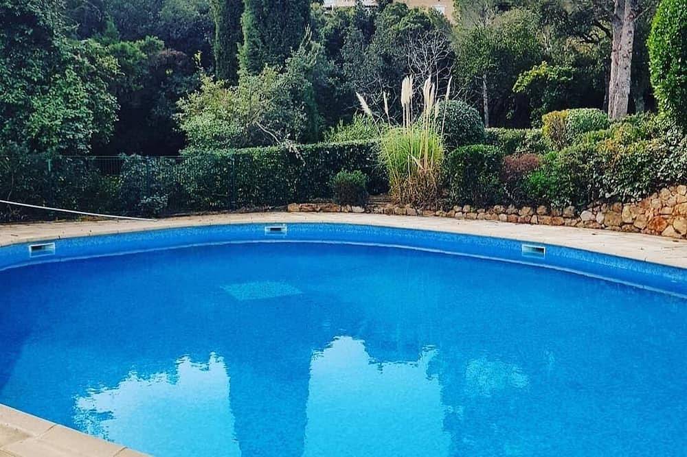 Charming house in Issambres new 2023 air conditioning in Roquebrune-sur-Argens, Draguignan region
