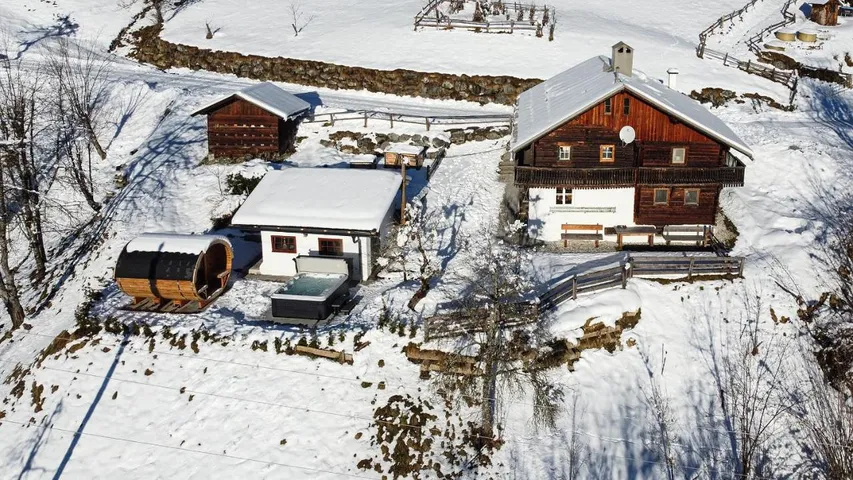 Apartamento de vacaciones para 6 personas, con vistas y sauna además de terraza y jardín, Se admiten mascotas - 1