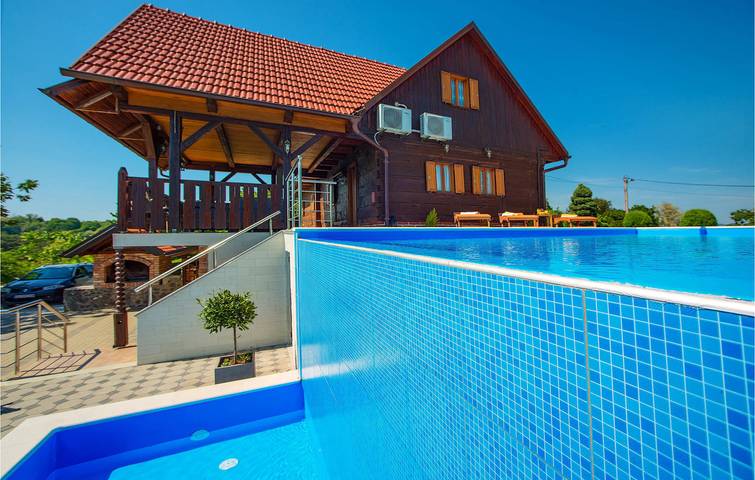  Geräumige 199 m² große Wohnung mit Pool, WLAN, Klimaanlage und Parkplatz in Bedenica, Zagreb und Umgebung