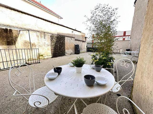 Gîte pour 4 personnes, avec terrasse à Avize - 2