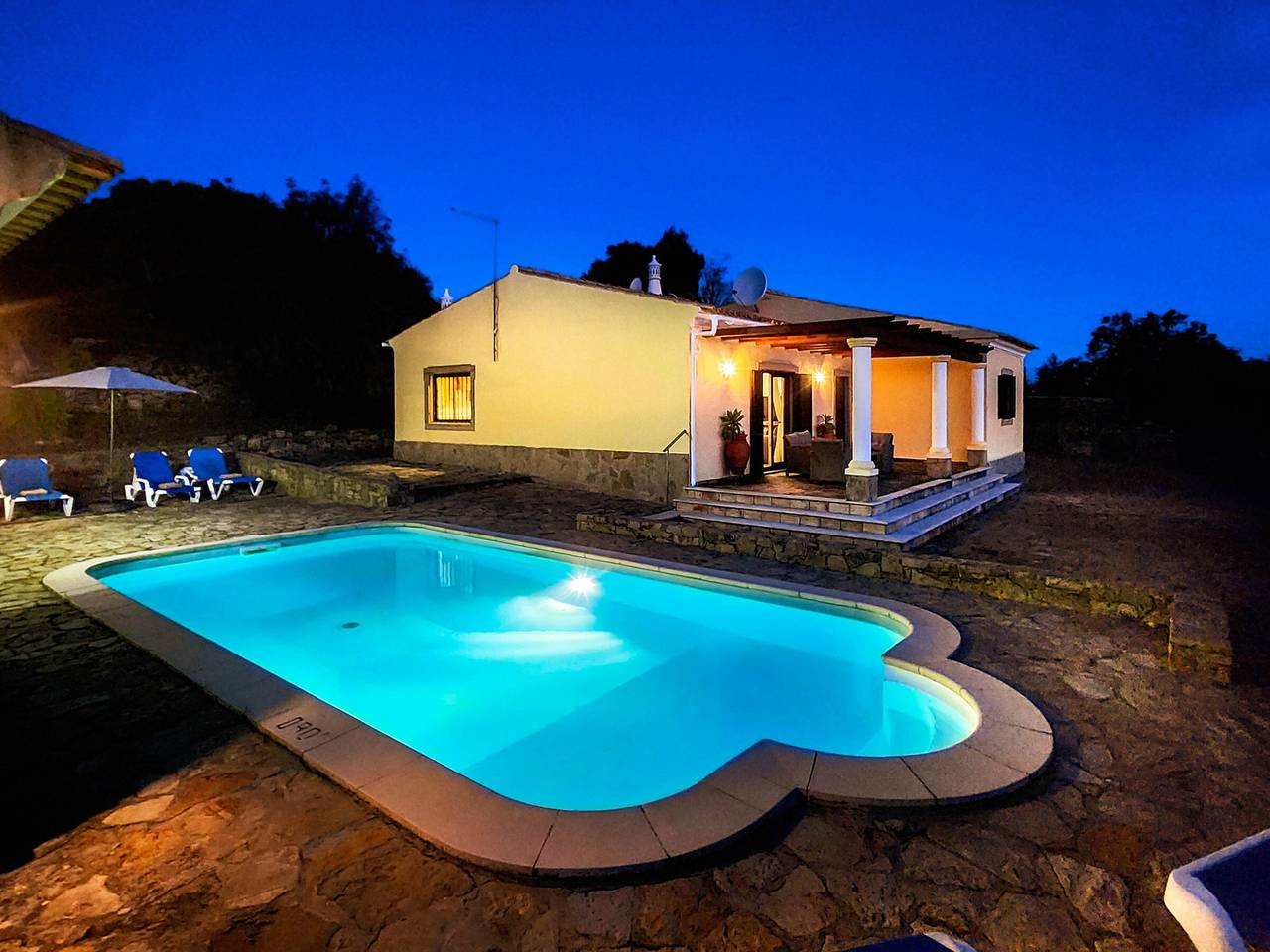 Villa para 8 pessoas com terraço in São Brás de Alportel, Distrito de Faro