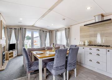 Glamping for 8 People in Nairn, Highlands, Photo 4