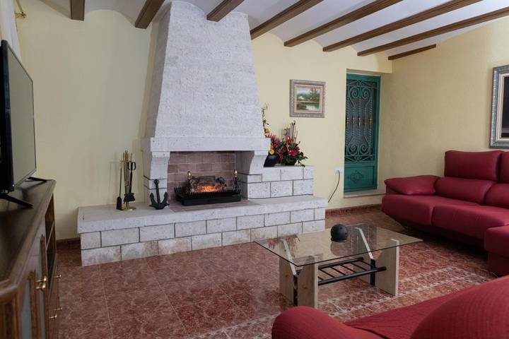 Casa de vacaciones para 15 personas, con vistas y jardín además de piscina y terraza en Provincia de Albacete - 3