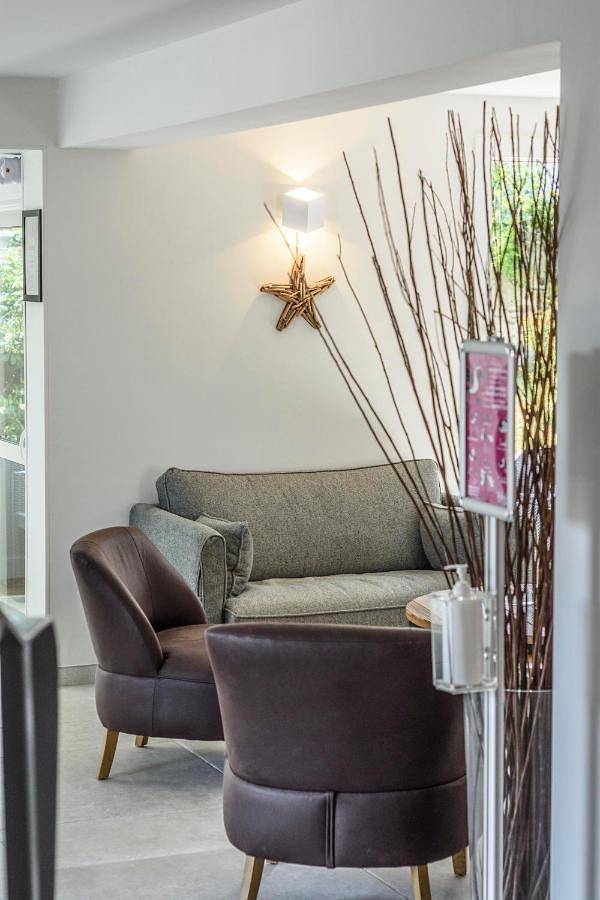 Hôtel pour 2 personnes, avec jardin ainsi que terrasse et sauna, animaux acceptés dans Plage Castoul Le Palais - 4