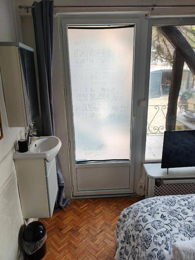 Location de vacances pour 2 personnes, avec jardin et jacuzzi dans Château du Clos Lucé - 2