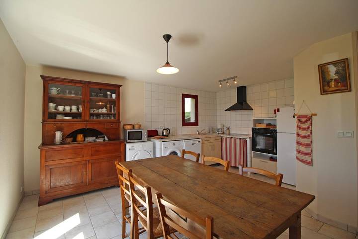 Gîte pour 5 personnes, avec jardin à Ambazac - 4