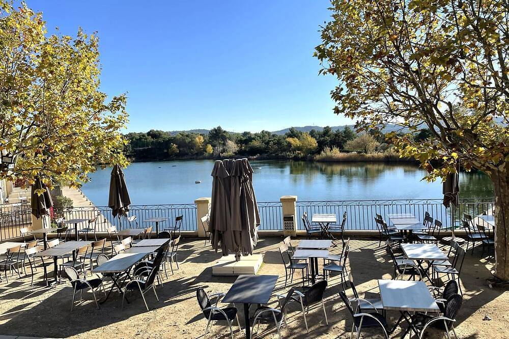 Ganze Wohnung, Apartment 4/5 persons Domaine et Golf international de Pont Royal in Mallemort, Arles und Umgebung