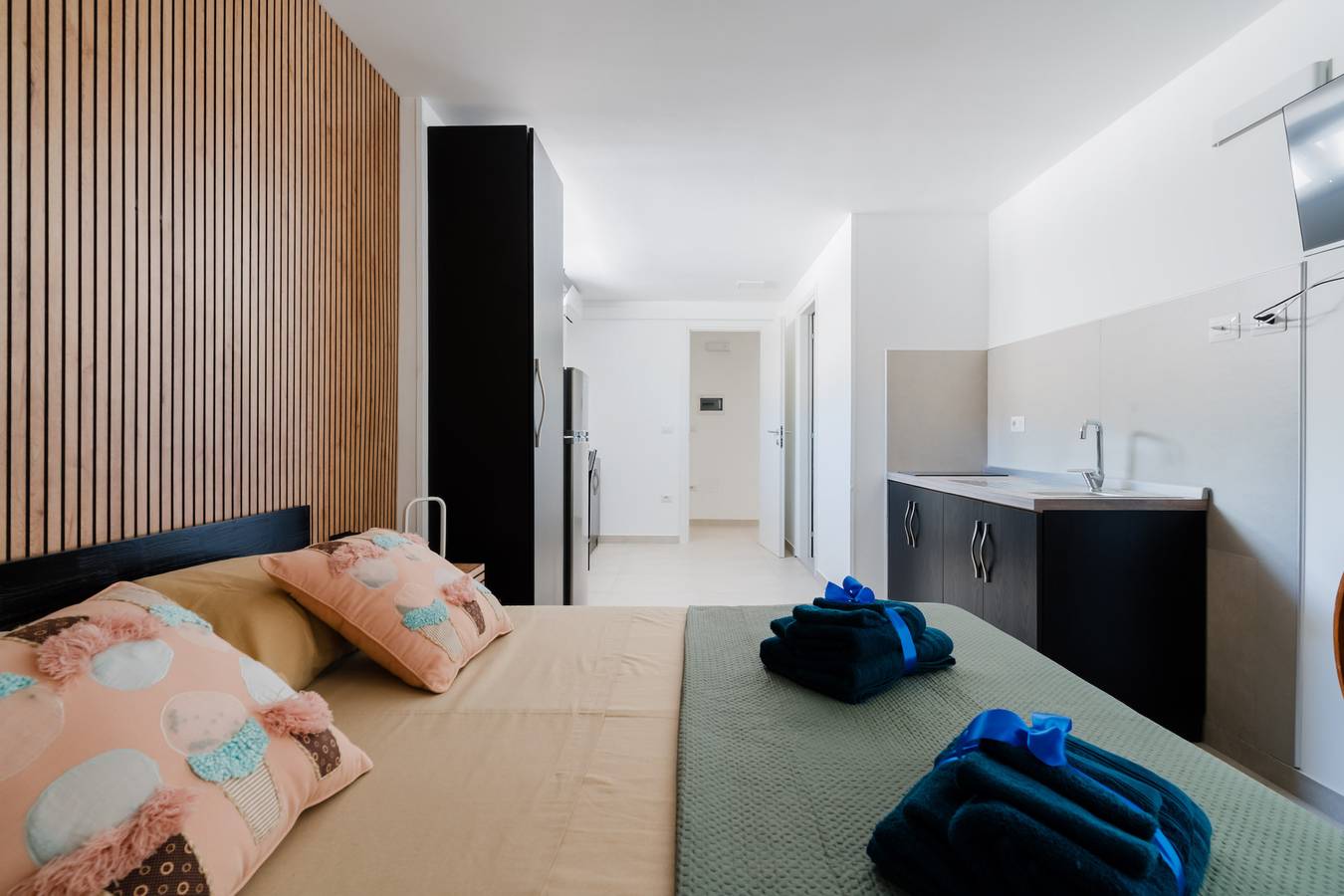 Appartement entier, Maison de vacances 'Jox House 104' avec piscine partagée, Wi-Fi et climatisation in Boncore, Golfe de Tarente