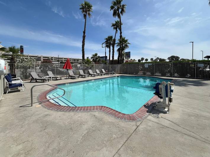 Apartamento entero, 2 camas matrimoniales | No fumadores in Paradise, Nevada (Estados Unidos)