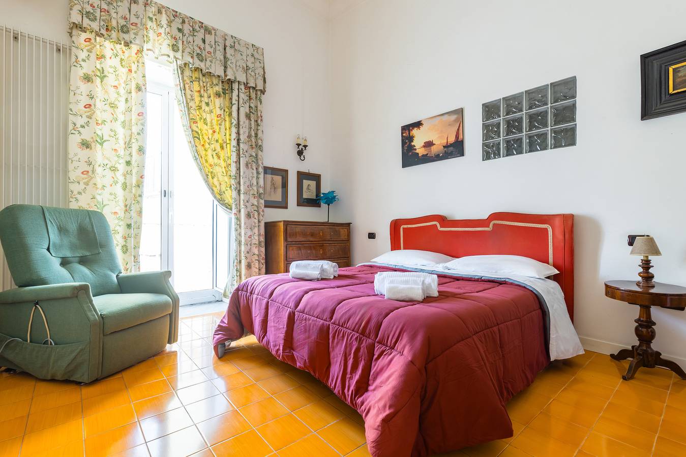 Appartamento intero, Santa Chiara Charming House with Terrace in Napoli, Napoli e dintorni