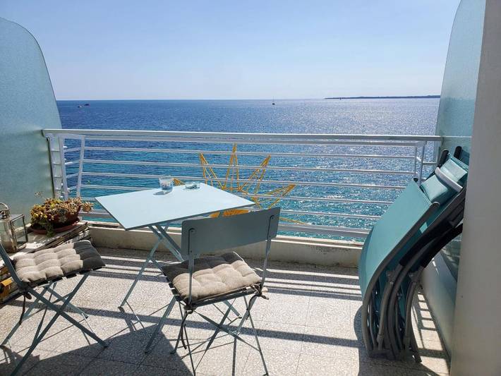 Ferienwohnung für 2 Personen, mit Balkon und Terrasse sowie Ausblick in Juan-les-Pins - 2