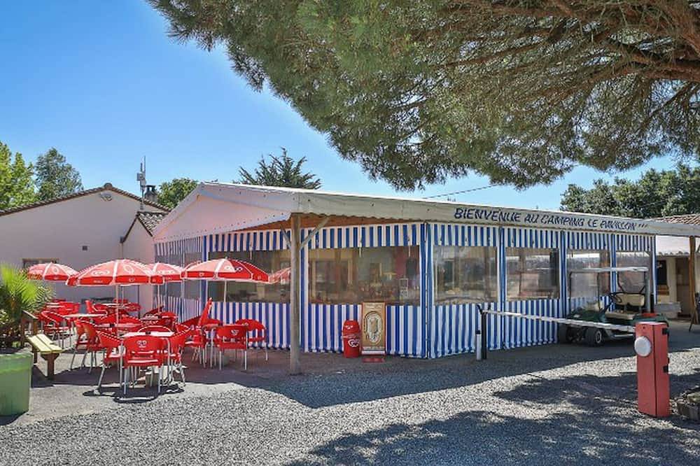 Komfortables Mobilheim - 2 Pers. in La Mothe-Achard, Loire-Tal