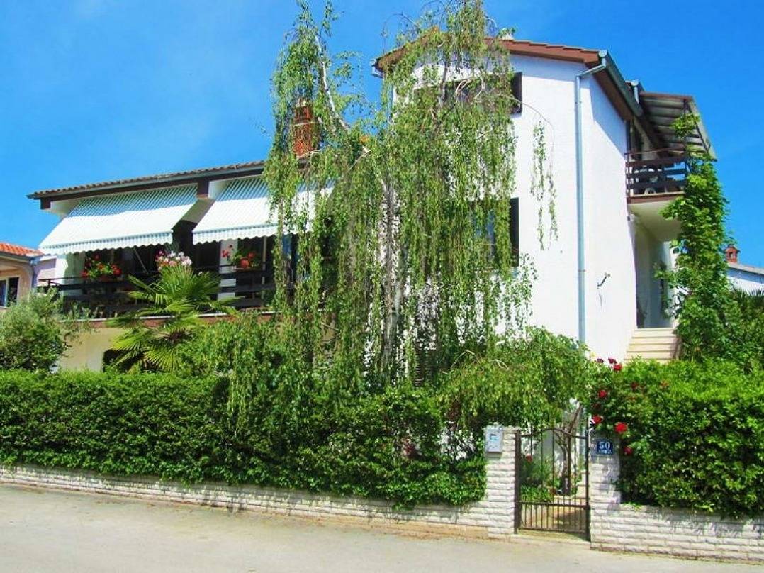 Ganze Wohnung, Ferienwohnung für 2 Personen mit Balkon in Poreč, Grad Poreč
