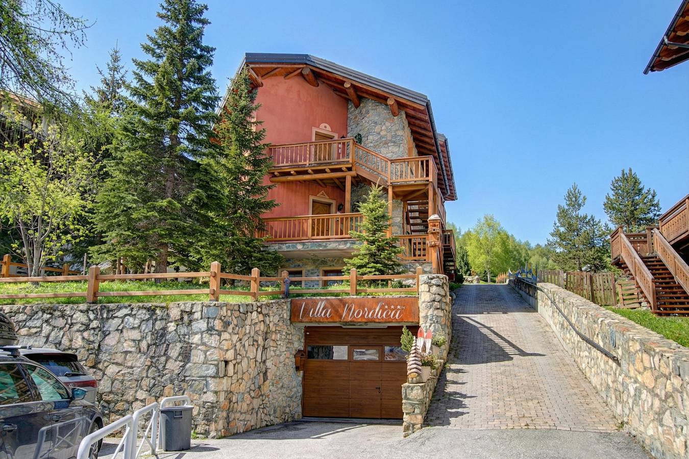 Orchidea in Livigno (Borgo), Livigno