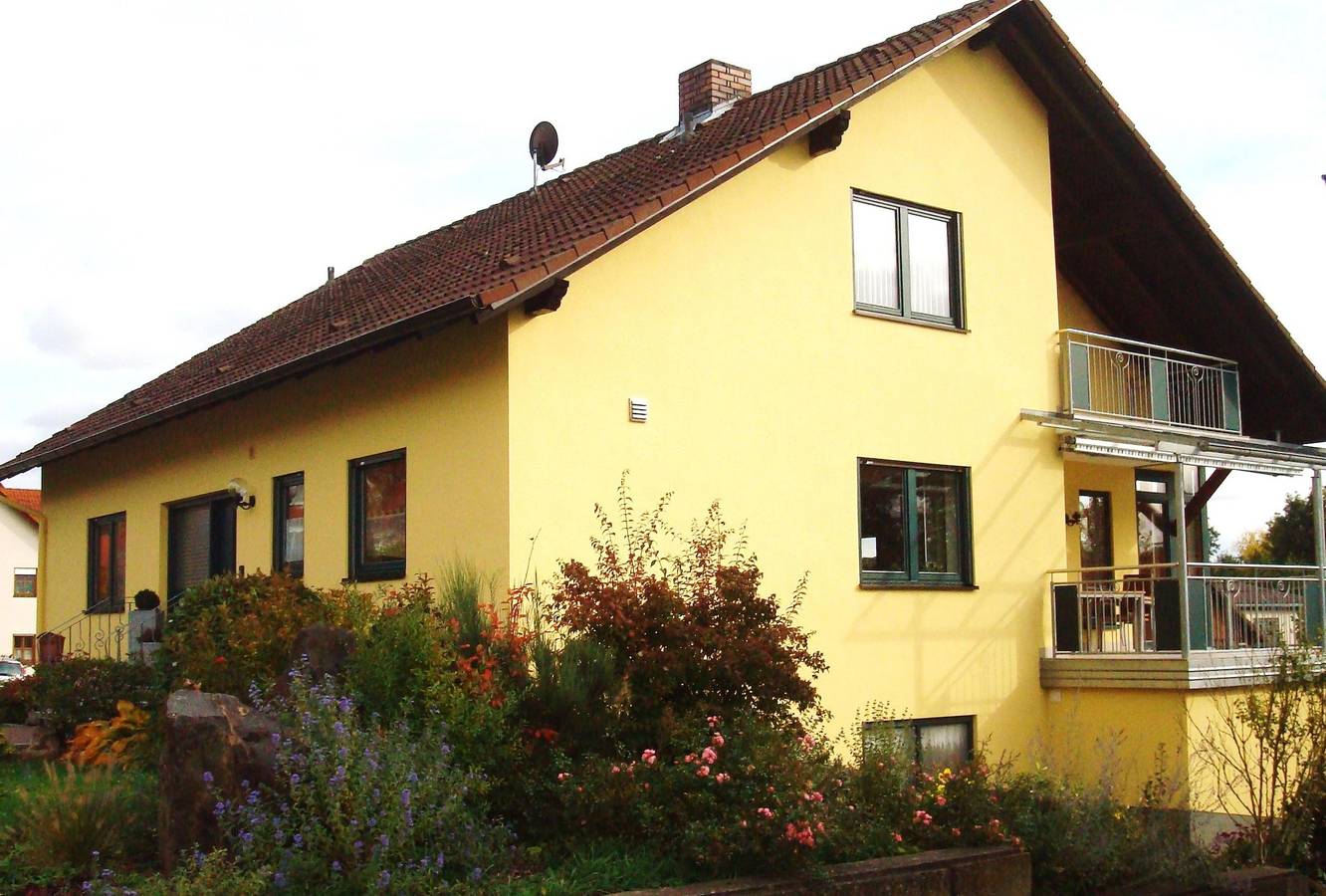 Ganze Ferienwohnung, Ferienwohnung Glückstein - Ferienwohnung Glückstein (70qm) mit Garten in Großeibstadt, Rhön-Bayern