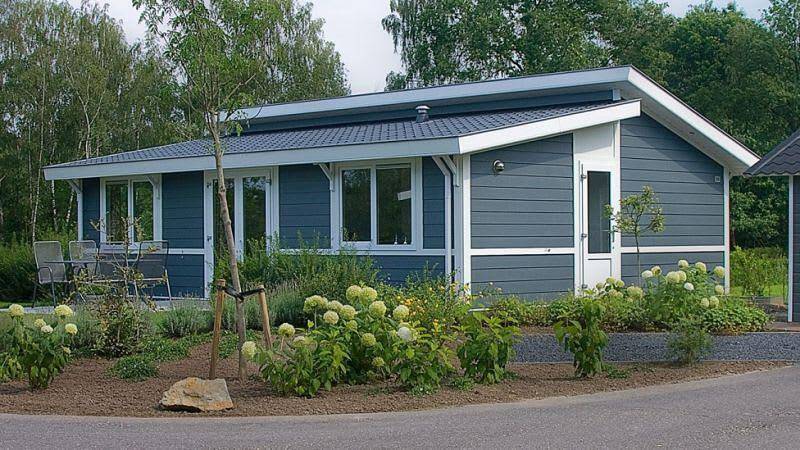 Vakantiehuis voor 4 personen, with Balkon/Terras and Terras as well as Tuin and Zwembad in Belfeld