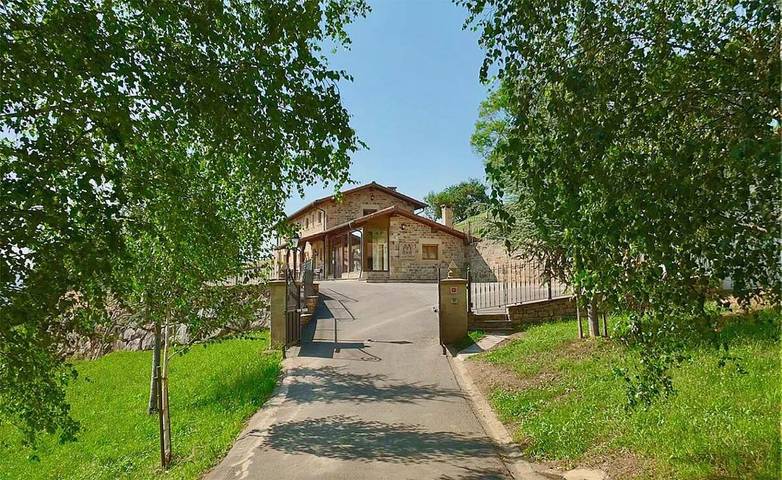 Chalet para 12 personas, con jardín además de vistas y piscina en Valle del Pas - 4