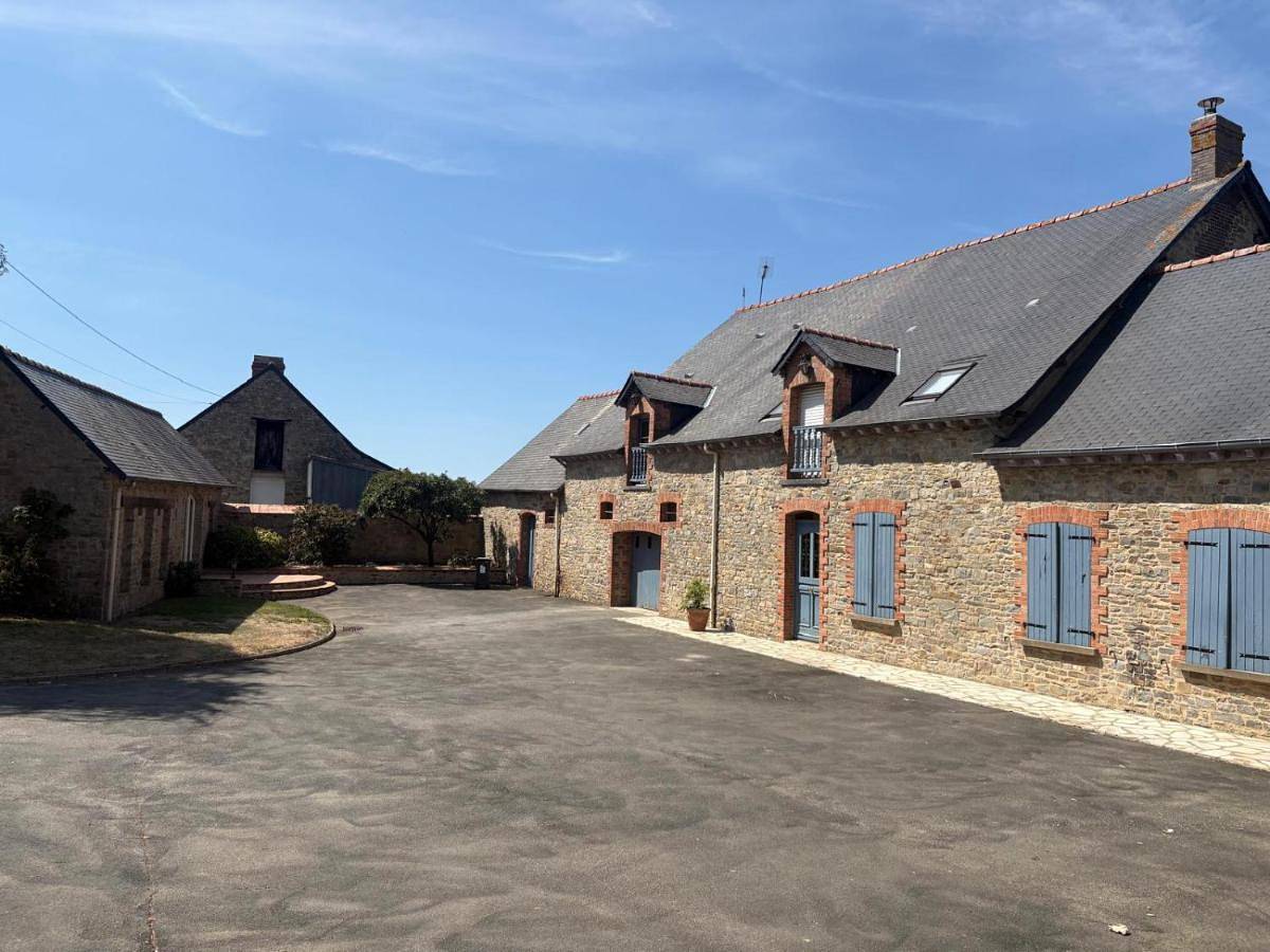 Gite de la Dordonière in Martigné-Ferchaud, Fougères-Vitré