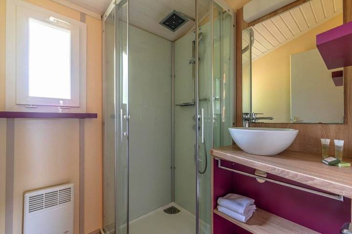 Parc de vacances pour 7 personnes à Castelmoron-sur-Lot - 3