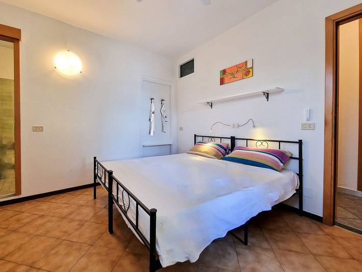 Ferienwohnung für 4 Personen, mit Terrasse und Garten sowie Seeblick und Ausblick in Comune di San Siro - 3