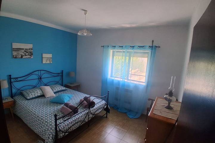 Holiday House 15 Minutes From The Beach (1st Floor) in Arazede, Coimbra District