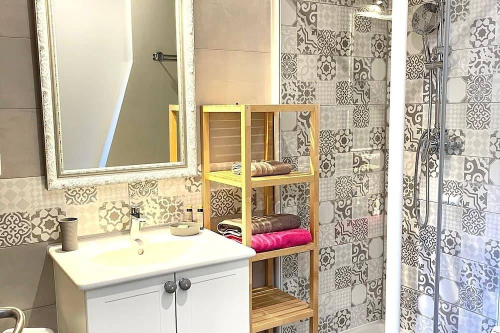 Ganze Wohnung, Studio-Ensuite mit Dusche-Le Corsuet in Brison-Saint-Innocent, Chambéry und Umgebung
