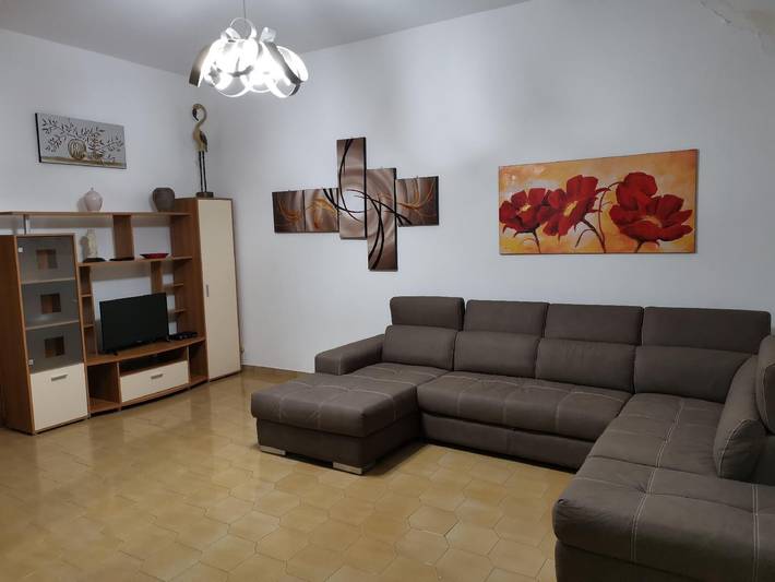 Ferienwohnung für 6 Personen, mit Terrasse in Santa Maria al Bagno - 2