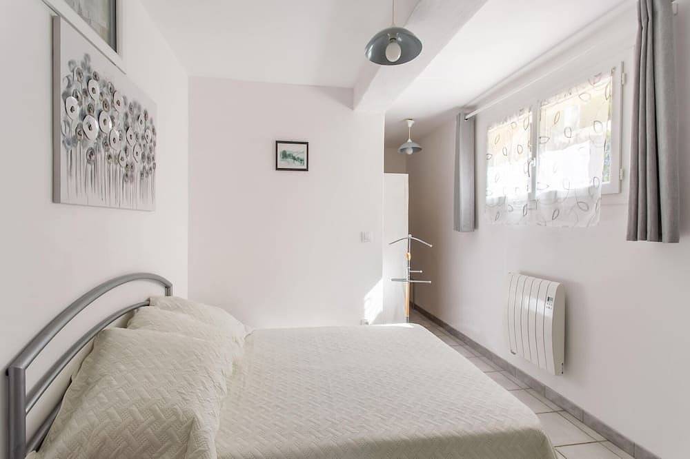 Holiday Home Berre near Monaco Marina in Berre-les-Alpes, Nice region