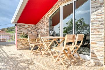 Ferienwohnung für 4 Personen, mit Meerblick und Balkon auf Madeira