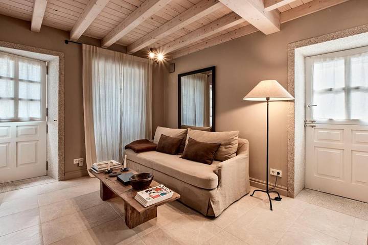 Apartamento para 4 personas, con balcón y vistas en Melide