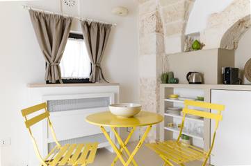 Villa for 2 People in Sorbola, Valle D'Itria, Photo 4