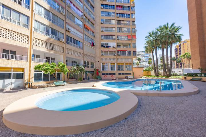 Apartament wakacyjny dla 7 osób, z Ogród i Basen dla dzieci