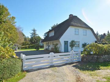 Ferienhaus für 6 Personen, mit Terrasse und Garten sowie Sauna auf Föhr