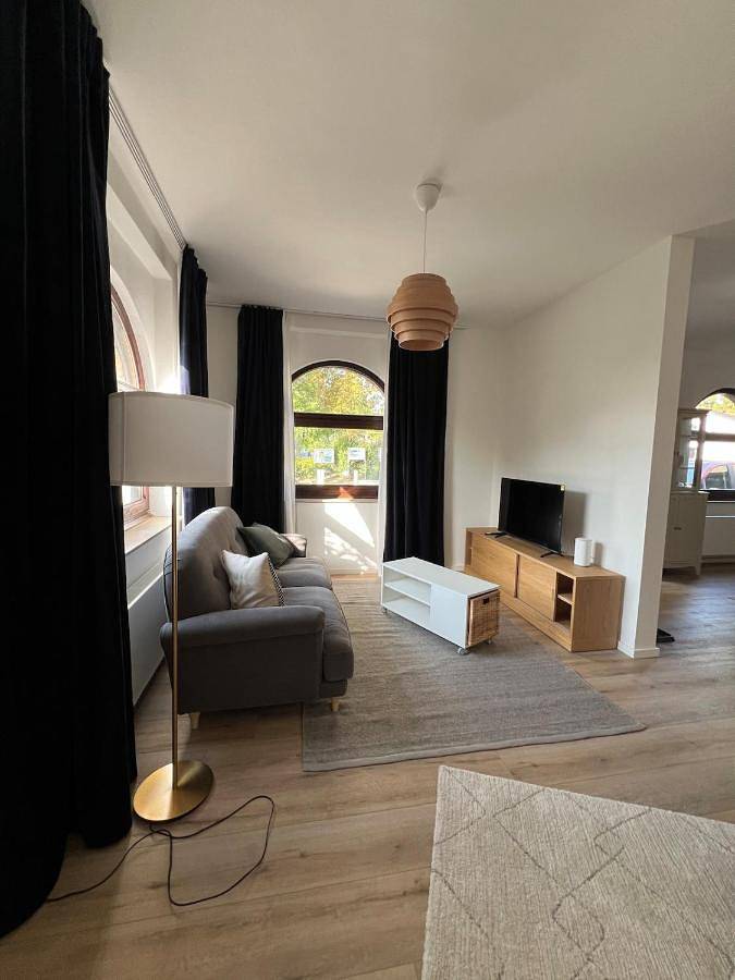 Gîte pour 4 personnes, avec terrasse à Kerpen - 2