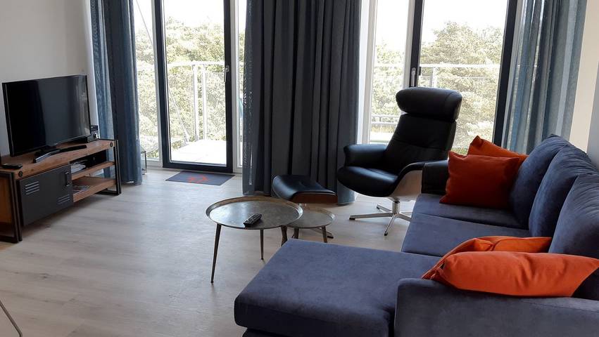 Ferienwohnung für 4 Personen, mit Balkon in Bergen auf Rügen und Umgebung - 2