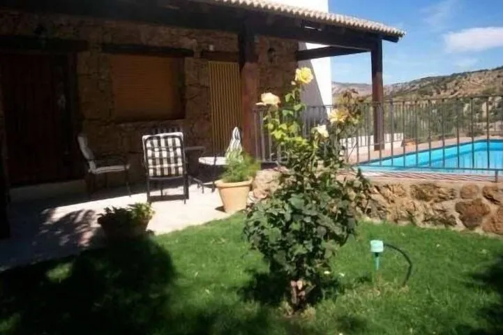 Cottage für 5 Personen, mit Garten und Pool - 1